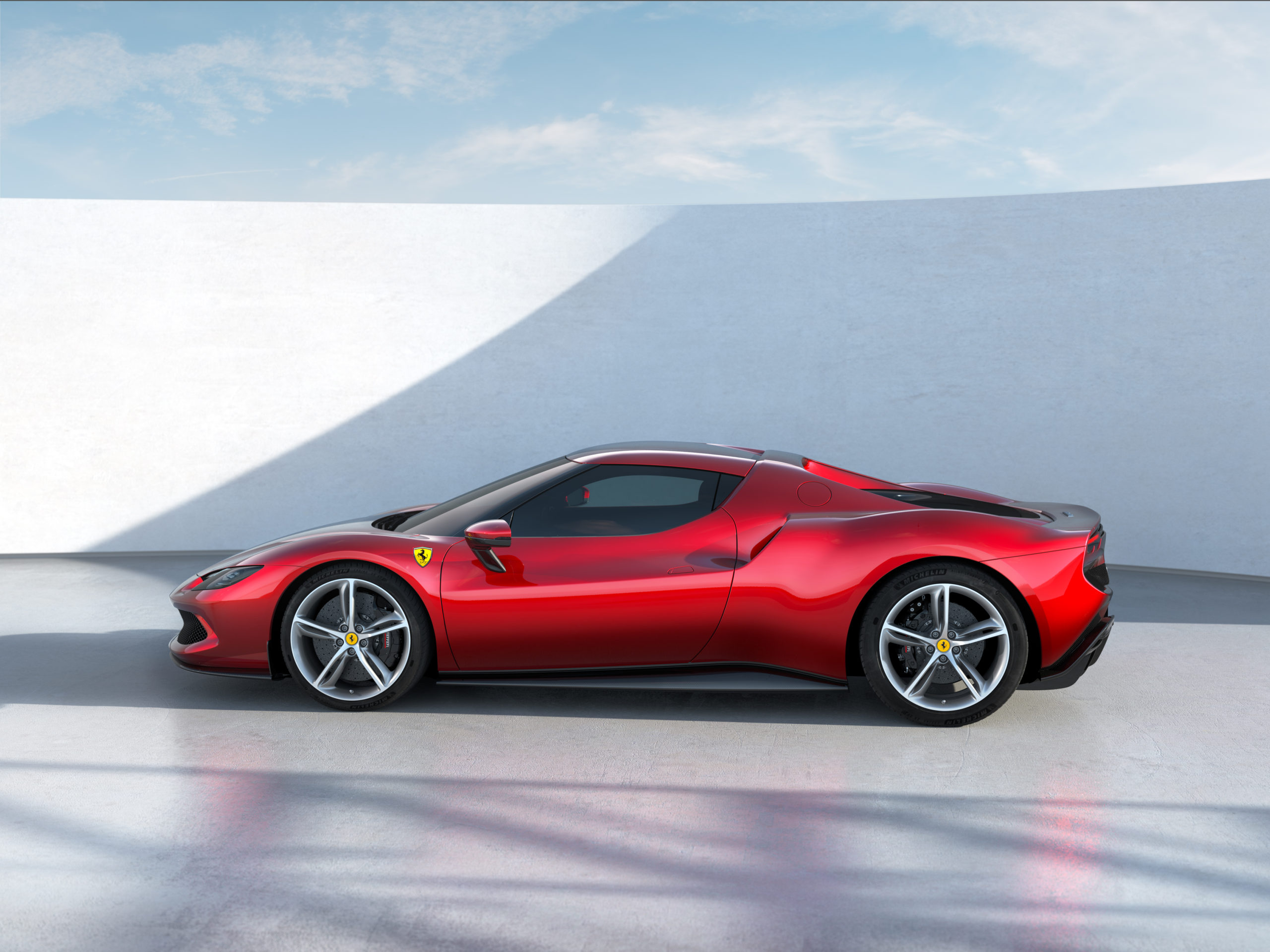 Michelin ผลิตยางซูเปอร์คาร์ Ferrari 296 GTB