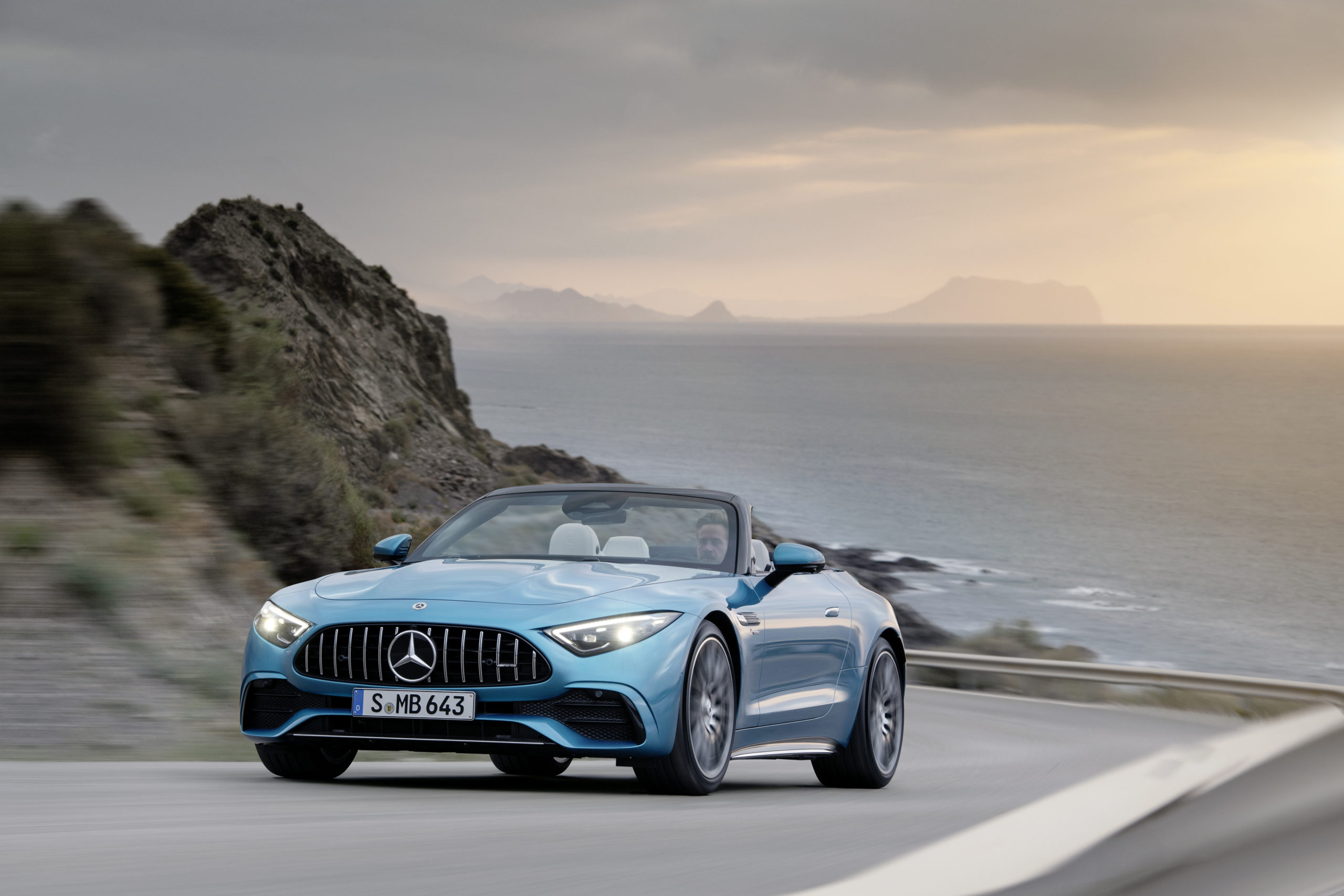 MercedesAMG SL 43