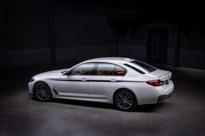 BMW เปิดจองออนไลน์ New 430i Convertible M Sport