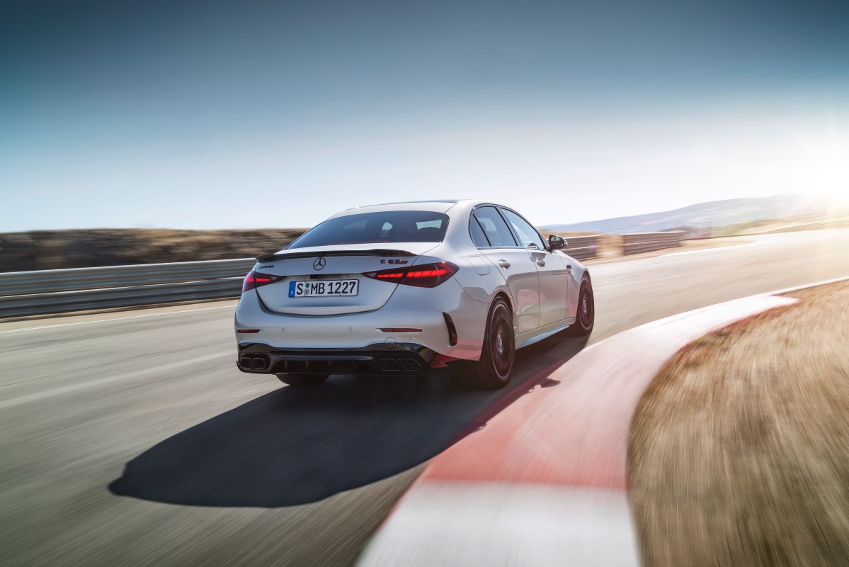 Mercedes-AMG C63 Performance