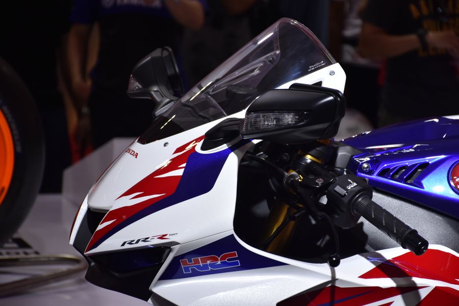 Honda CBR 1000 RR-R