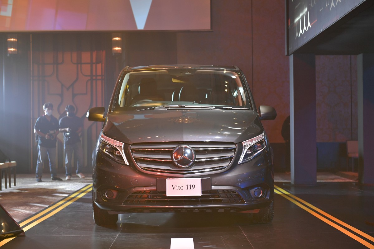 Benz Vito รถตู้ ราคา