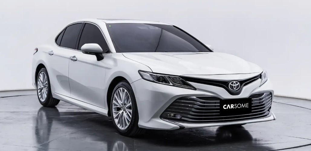 Toyota Camry CARSOME