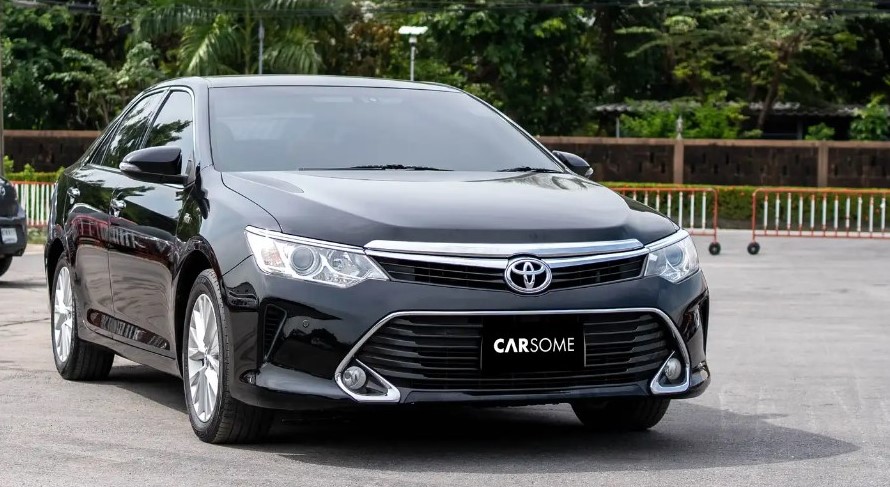 Toyota Camry CARSOME