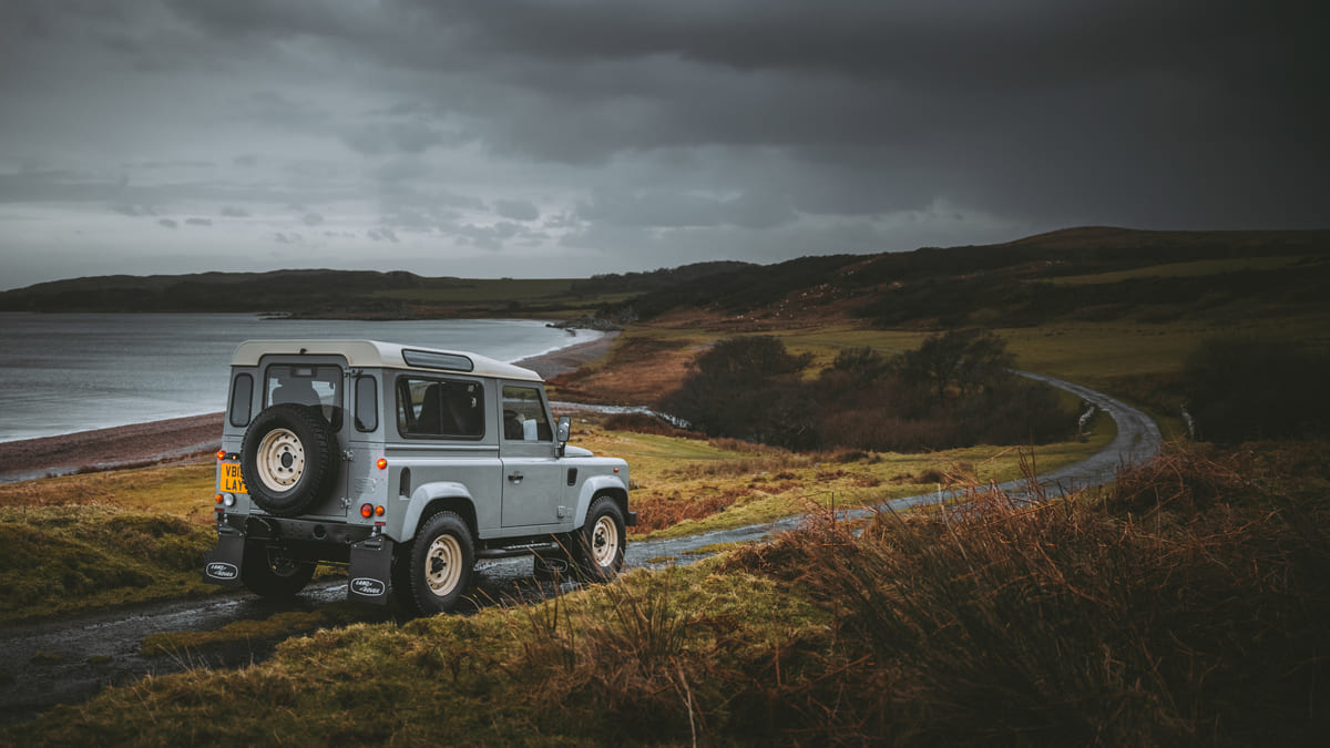 Defender Works V8 Islay