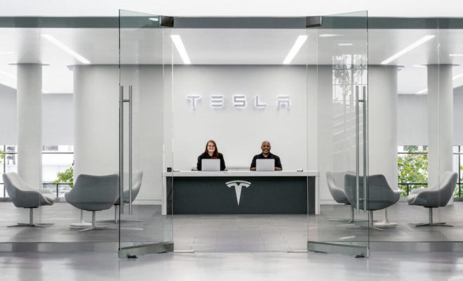 Tesla เปิดศูนย์บริการ