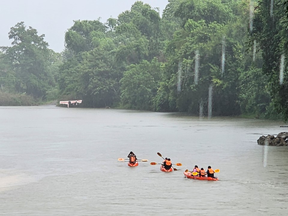 Isuzu V-Cross Press Trip ลุยท้าโลก