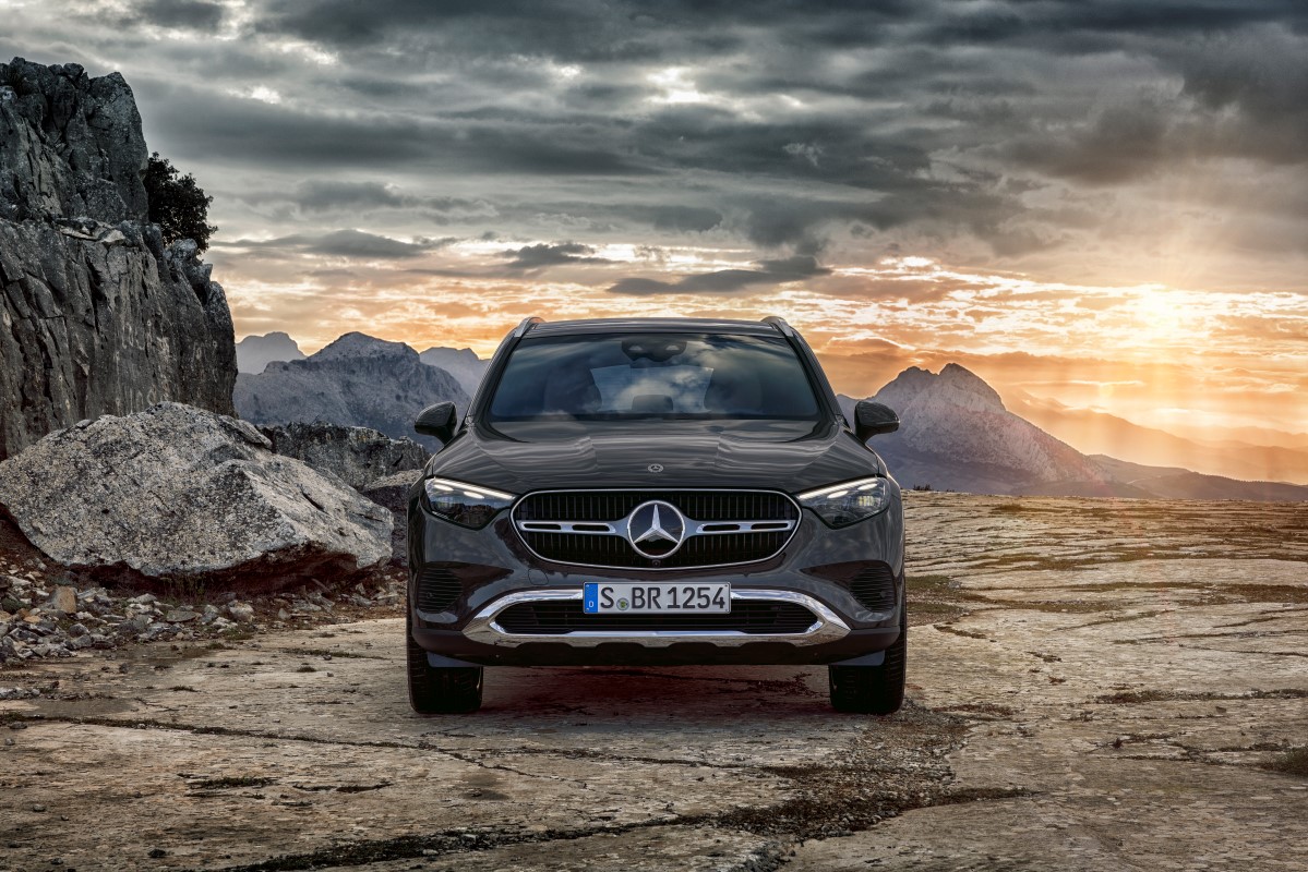 New GLC 350e เปิดตัว