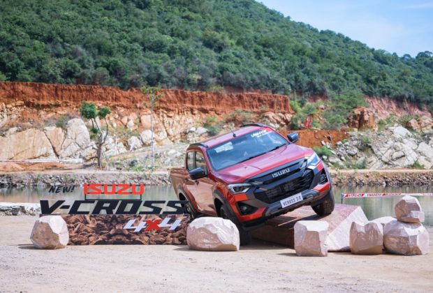 Isuzu V-Cross 4x4 Unlock the Master Spirit