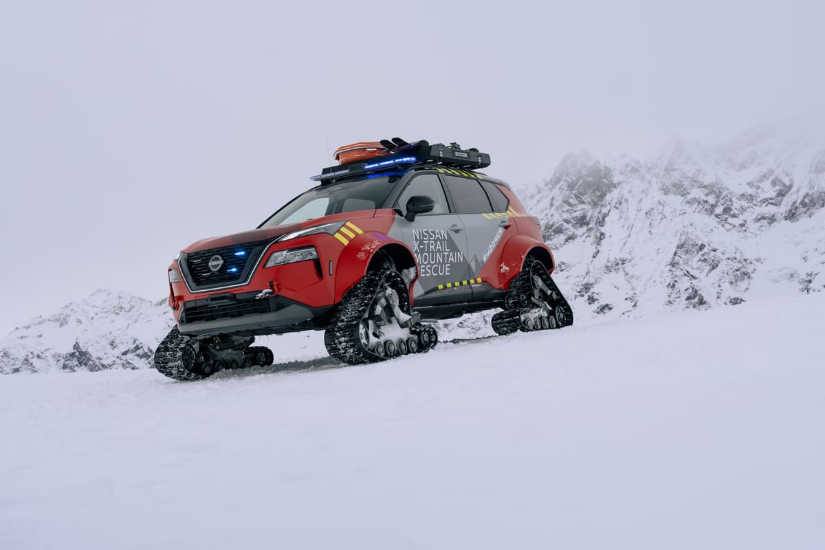 Nissan X-Trail Mountain Rescue