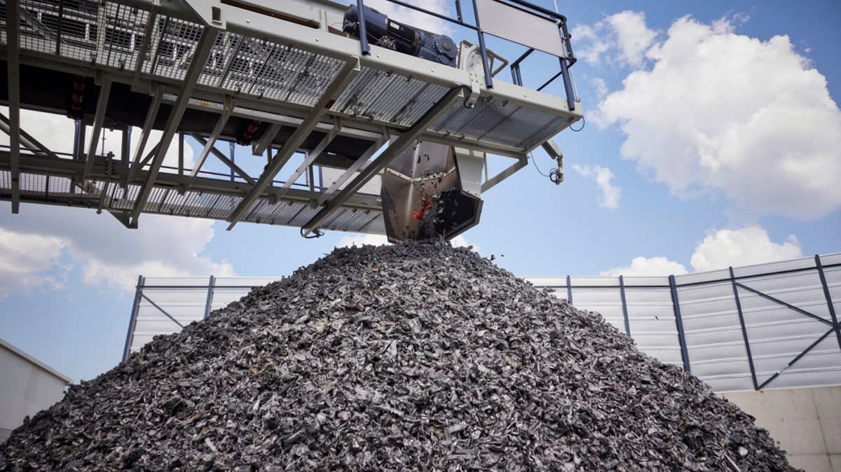 Mercedes-Benz Urban Mining