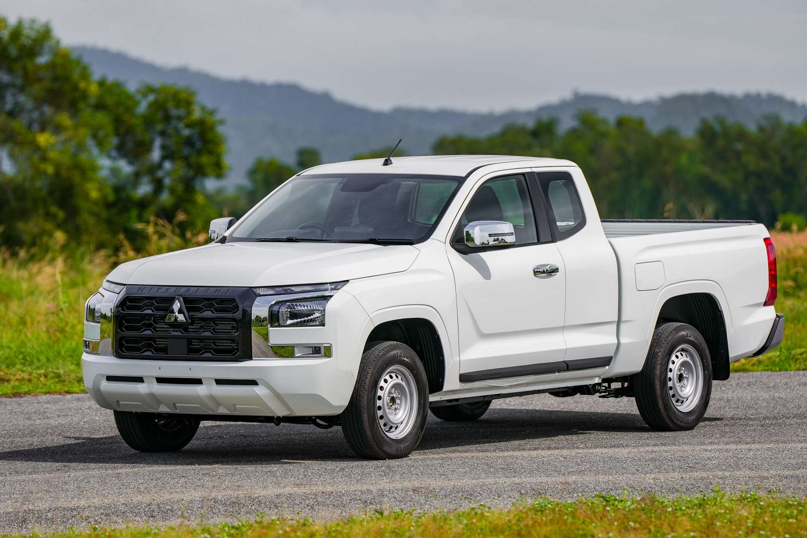ALL-NEW MITSUBISHI TRITON MEGA CAB 