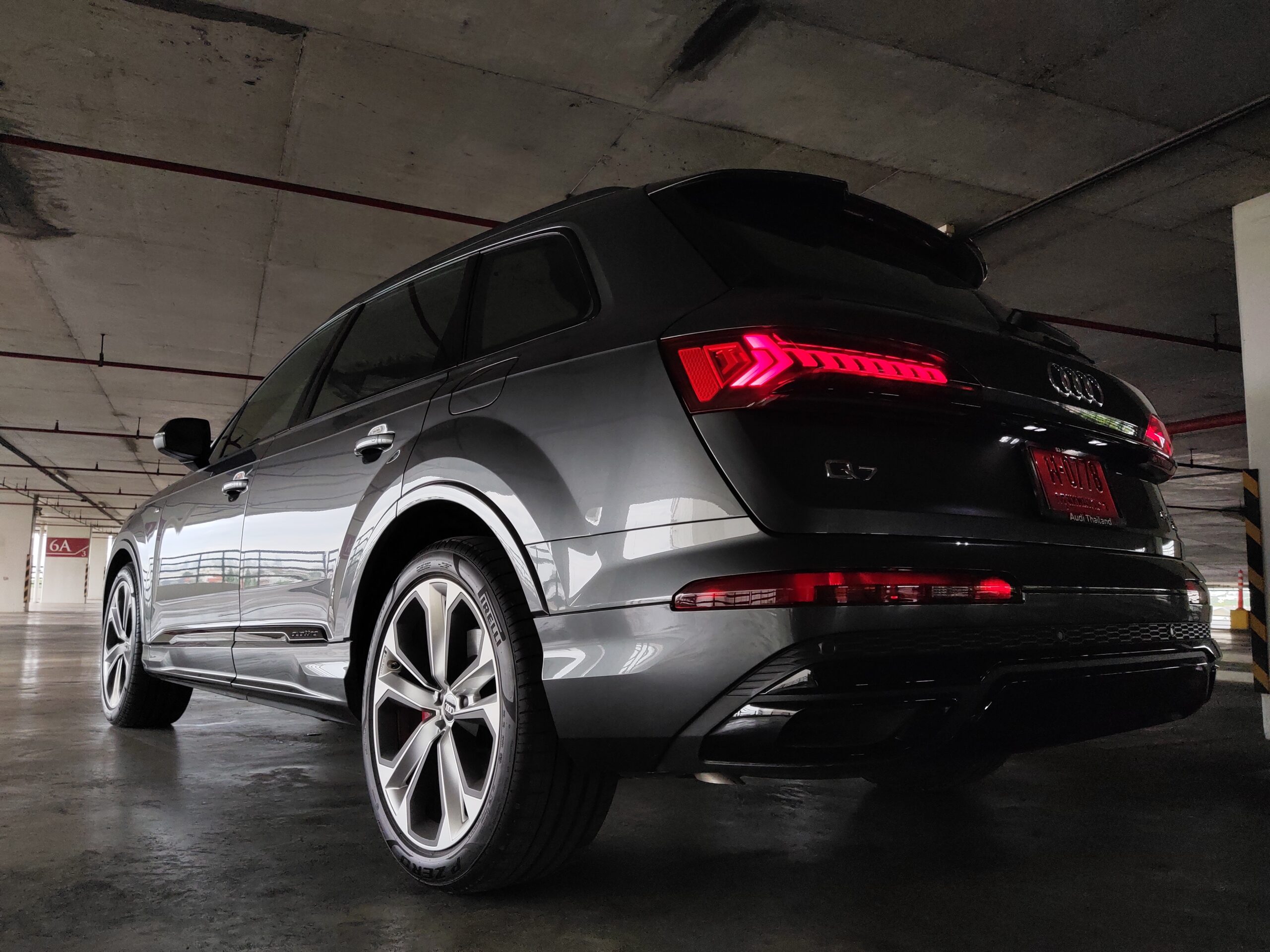 Test Drive Audi Q7 TFSI e