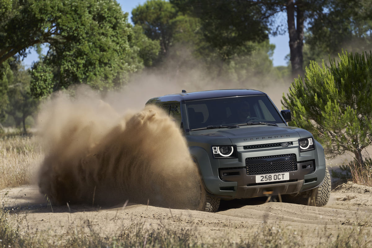 Land Rover Defender OCTA