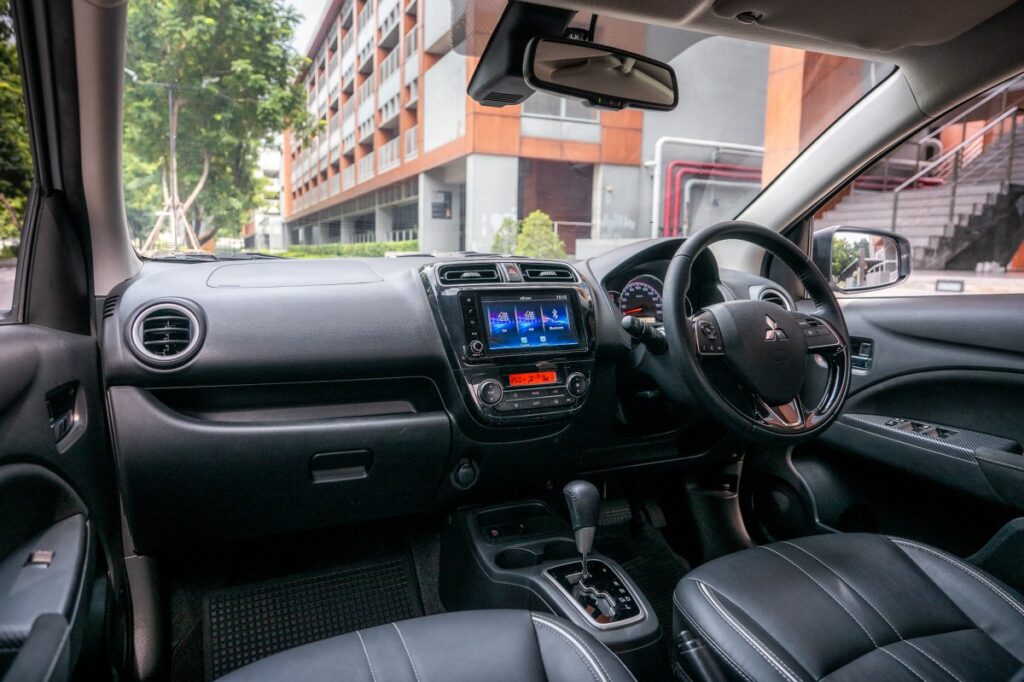 Mitsubishi Attrage