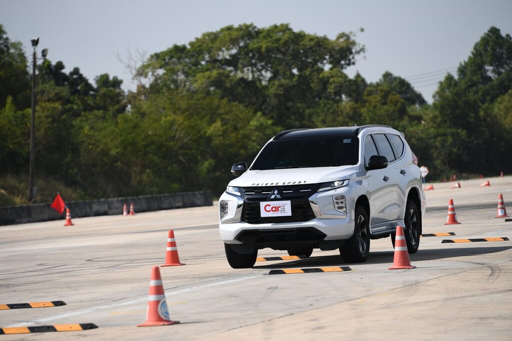 MITSUBISHI Pajero Sport Elite