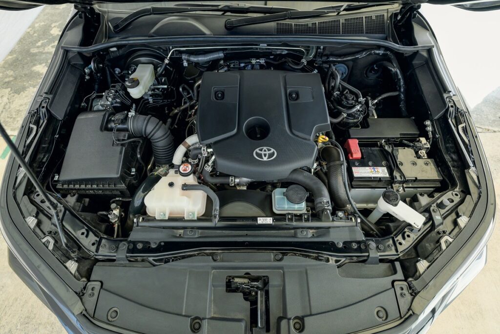 TOYOTA Fortuner 2.8 AT GR Sport 4WD