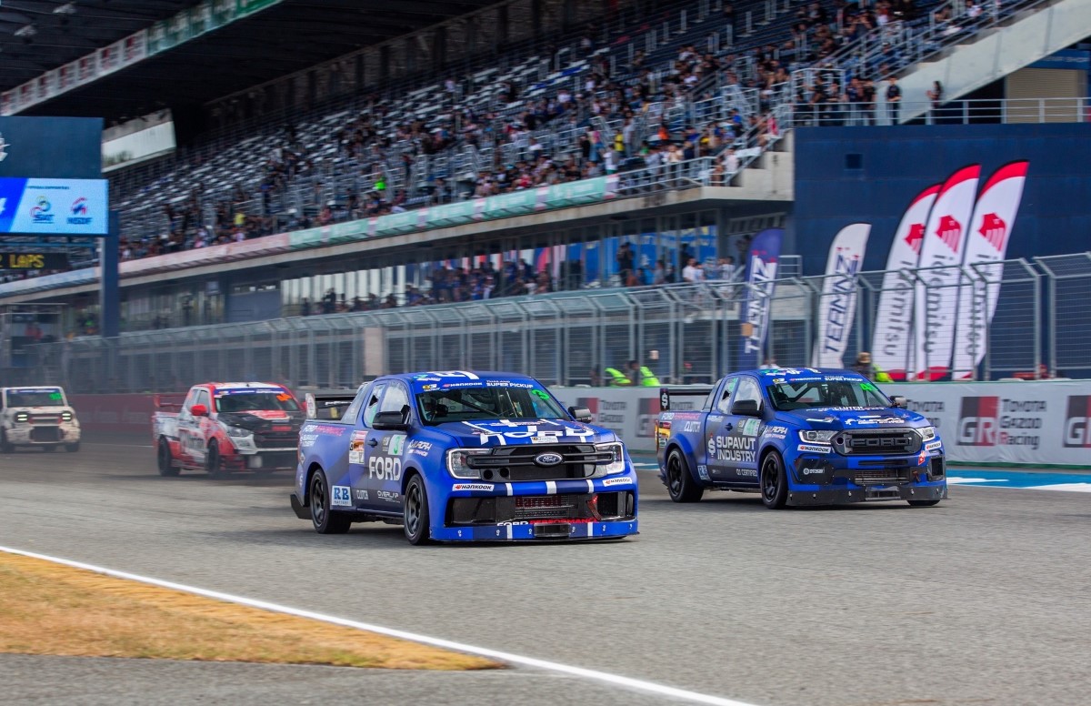 Sandy X Ford Thailand Racing