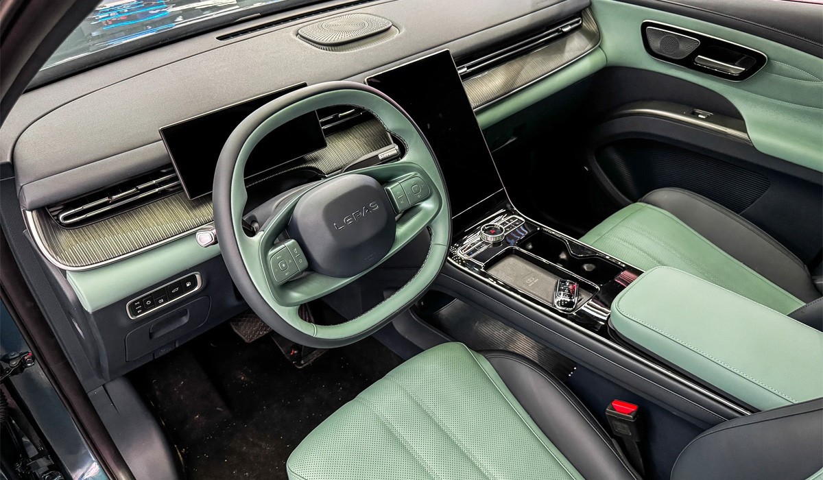 LEPAS L8 PREMIUM SUV