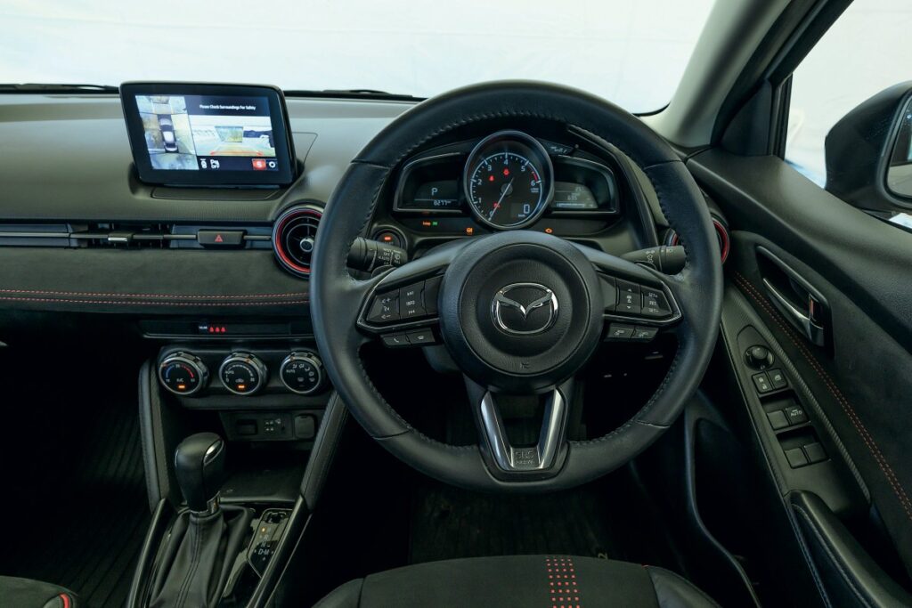mazda 2
