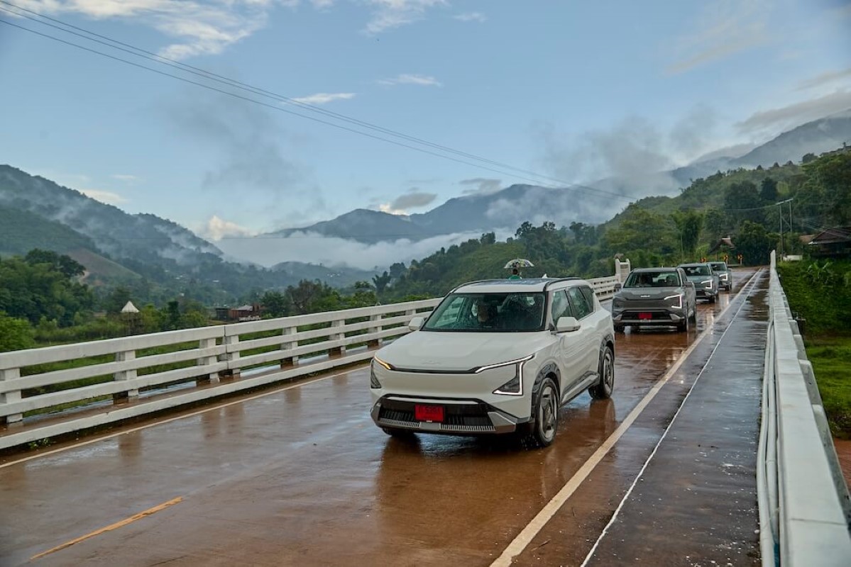 Travel by electric car