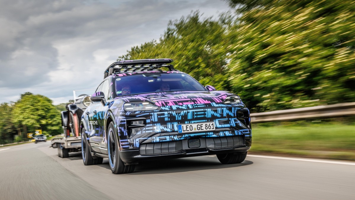 Porsche เปิดตัว Cayenne Electric