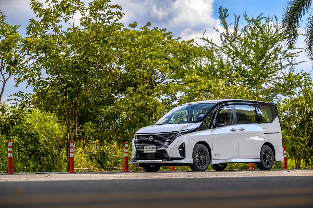 TestDrive Nissan Serena e-POWER